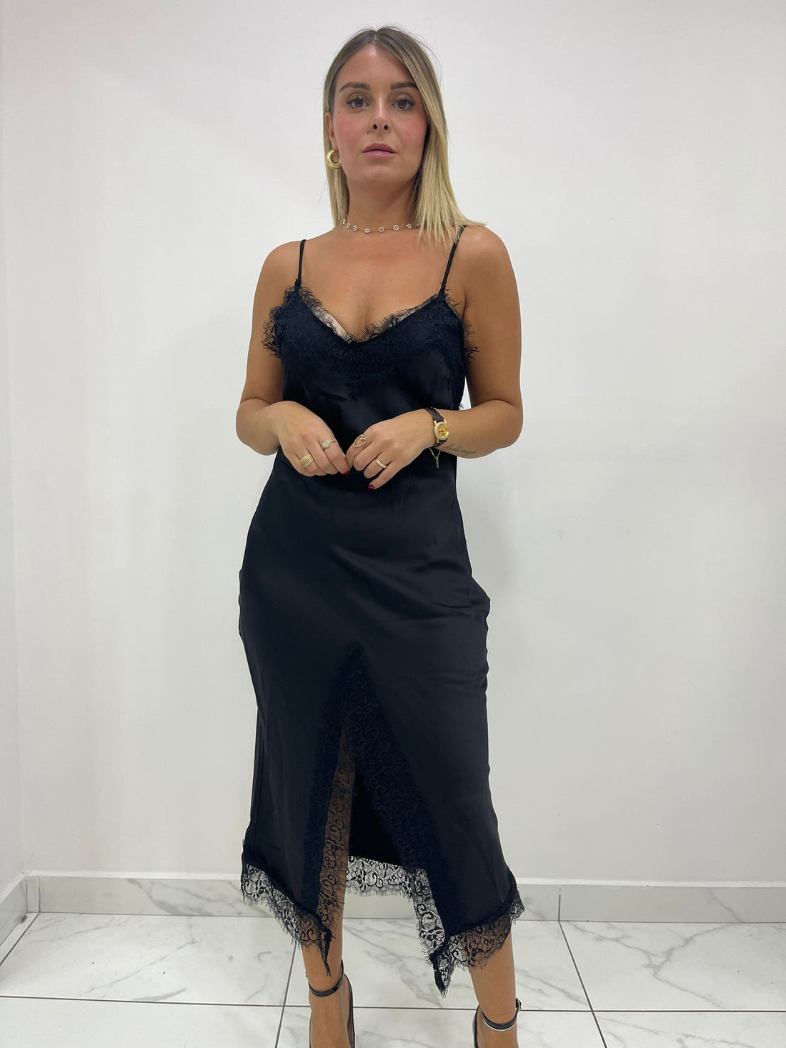 Abito raso tensione in