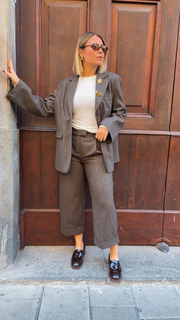 Pantalone con piegone tensione in